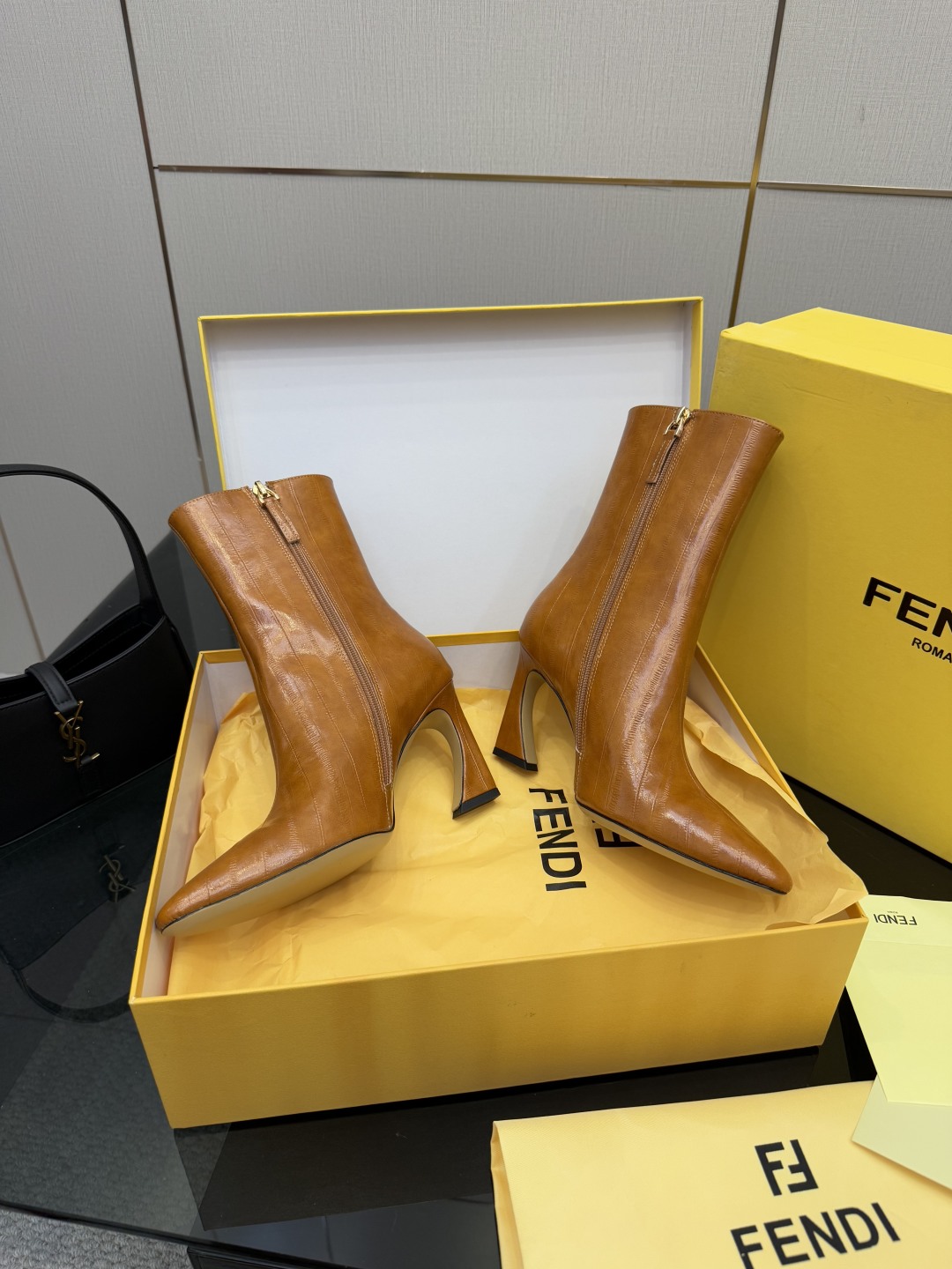 20251022/Fendi_251022-2